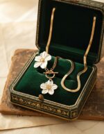 گردنبند گل سفید XUPING - تصویر 2