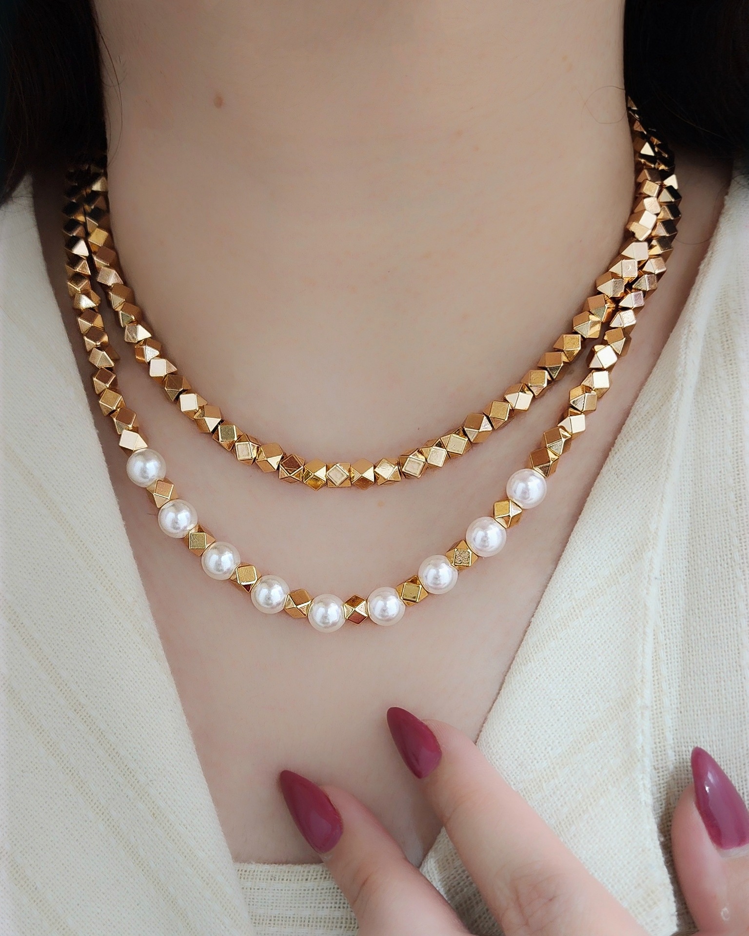 Picsart_25-11-15_19-54-18-772 گردنبند ولنتینو XUPING - تصویر 1